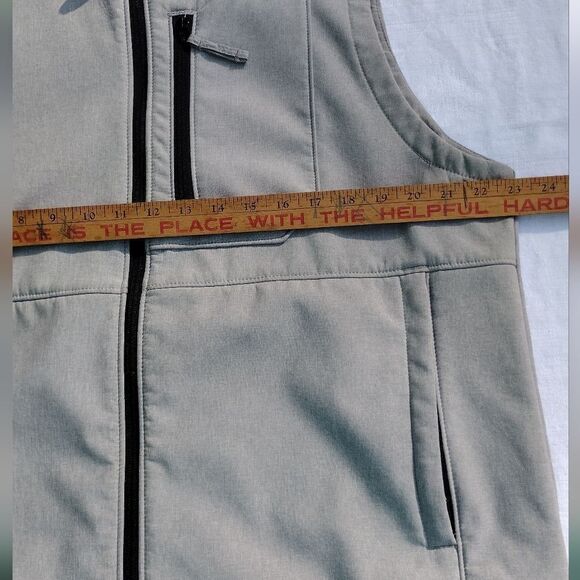 Men's Gray Ridgecut Toughwear Vest - Picture 6 of 10